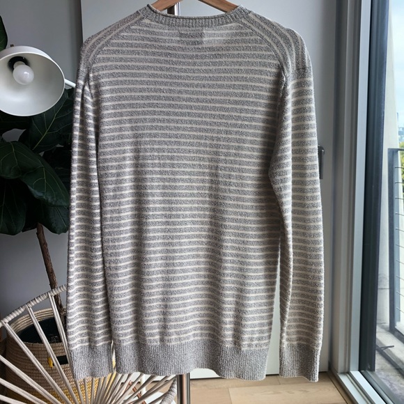 Club Monaco Men’s XS Sweater - Picture 5 of 6